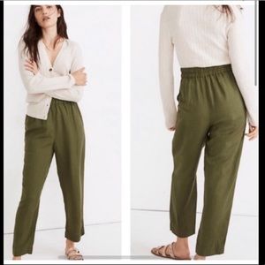 NWT tapered Huston pull-on crop pants XS